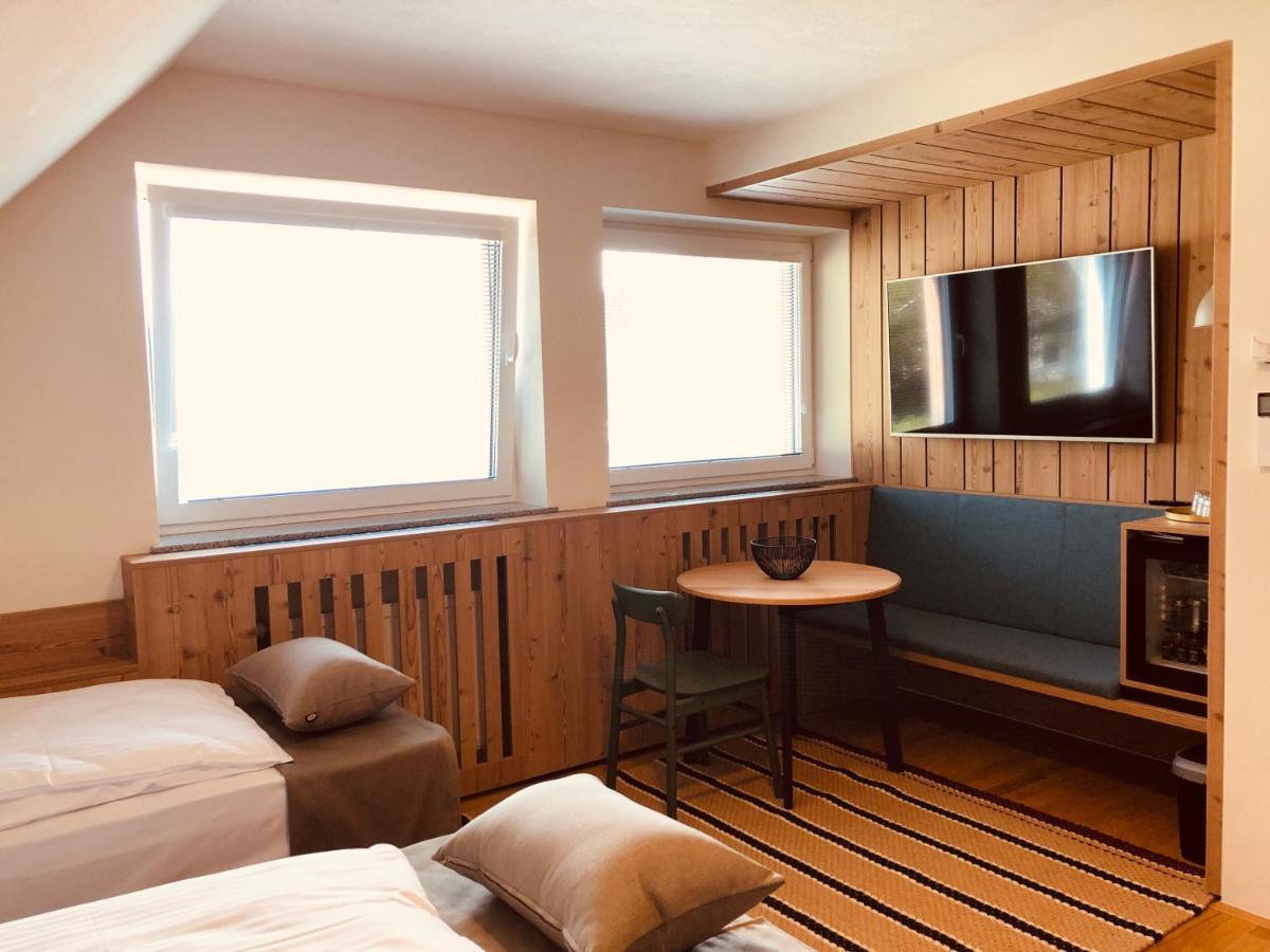 Na Vasi Restavracija In Prenocisca Hotel Škofja Loka Kültér fotó