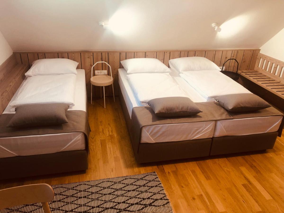 Na Vasi Restavracija In Prenocisca Hotel Škofja Loka Kültér fotó