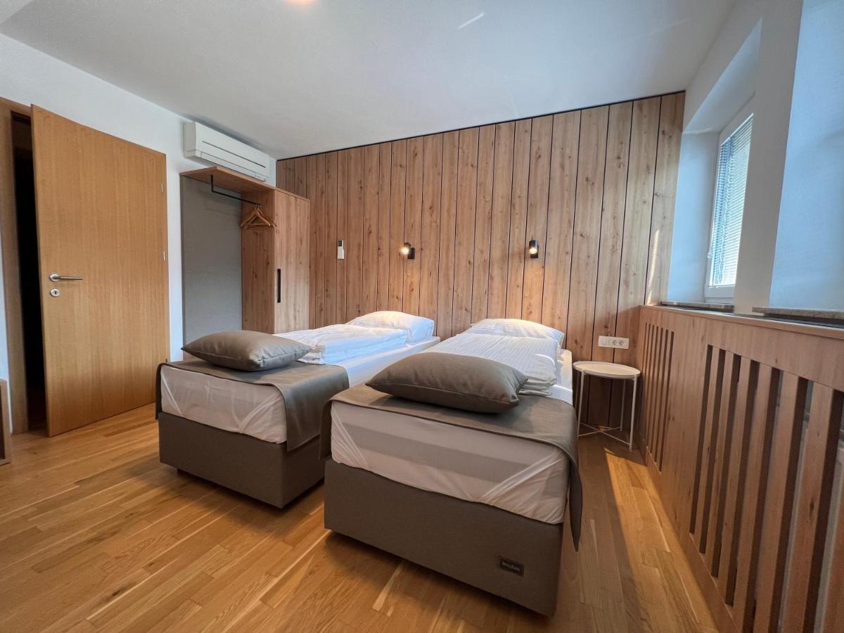 Na Vasi Restavracija In Prenocisca Hotel Škofja Loka Kültér fotó